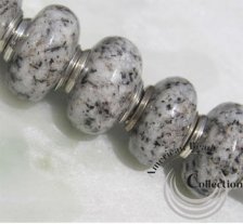 New Hampshire Bead - Fine Grey Granite